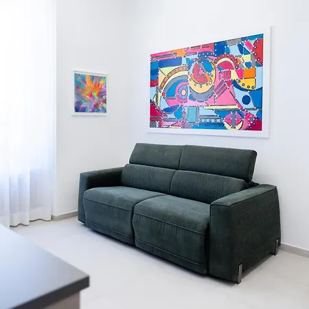 게스트하우스 Epicuro Luxury 4*