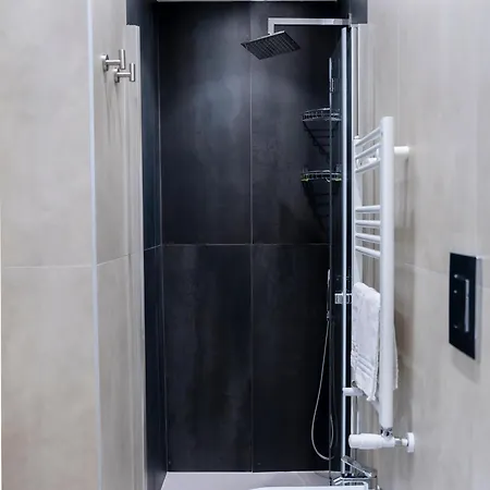 게스트하우스 Epicuro Luxury 4*